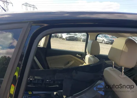 2016 Ford C-Max Energi Sel from USA, damaged, VIN 1FADP5CUXGL113199